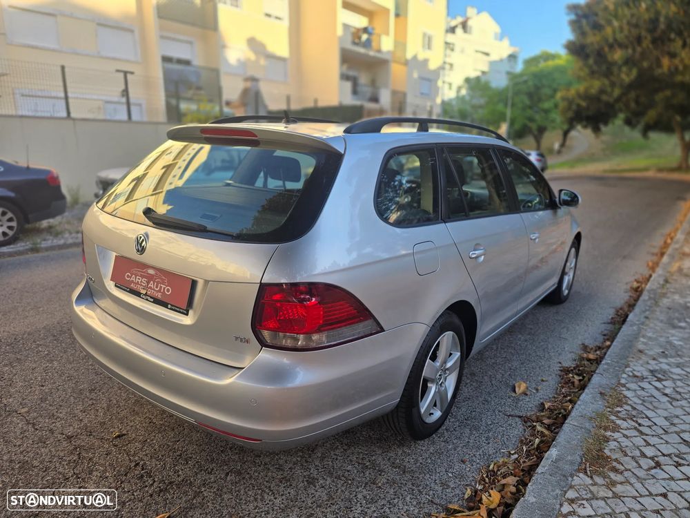 VW Golf Variant 1.6 TDi Confortline - 8