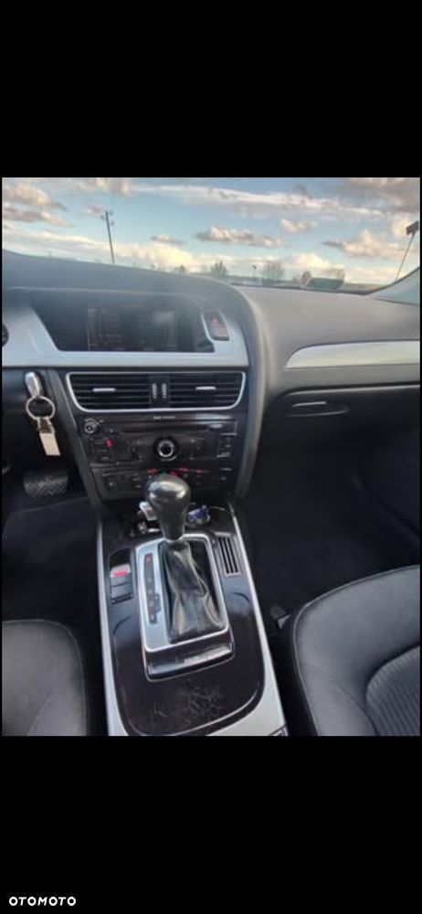 Audi A4 Avant 2.0 TDI Multitronic - 12