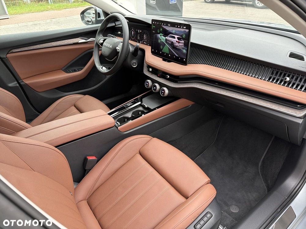 Skoda Superb 1.5 TSI Plug-in Hybrid Edition 130 DSG - 17