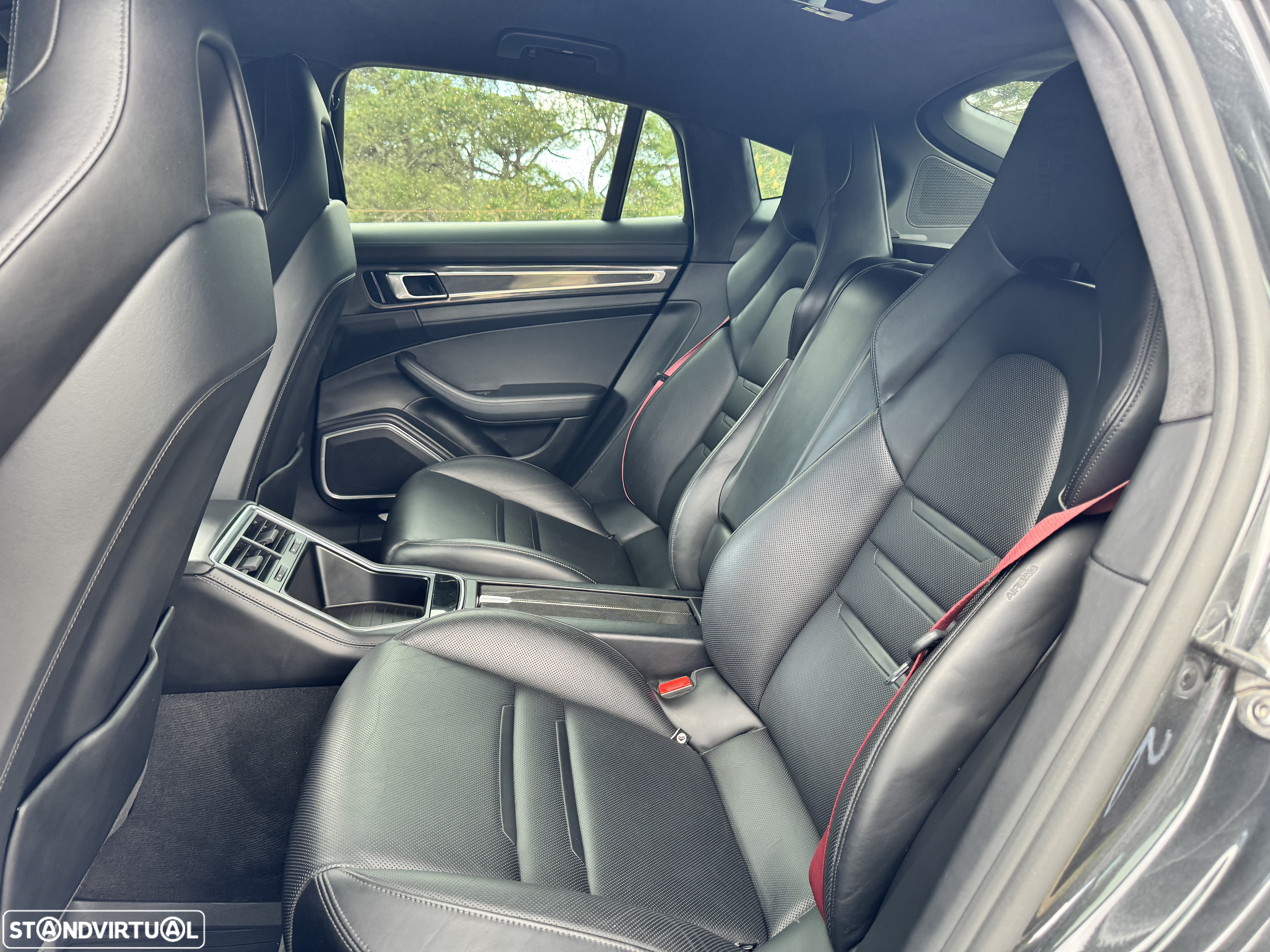 Porsche Panamera 4 S - 15