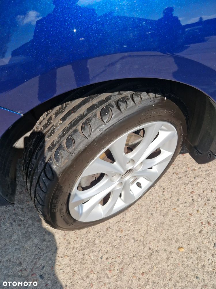 Mazda 3 1.6 16V Exclusive - 4