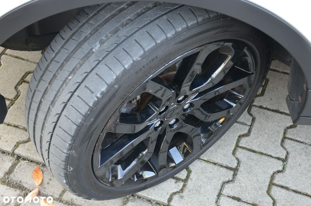Land Rover Range Rover Evoque - 19
