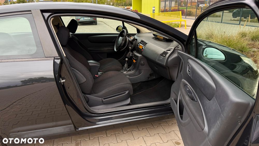 Citroën C4 Coupe 1.6 16V VTR - 14