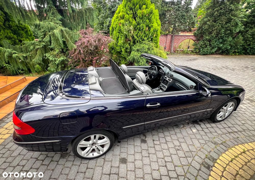 Mercedes-Benz CLK - 7