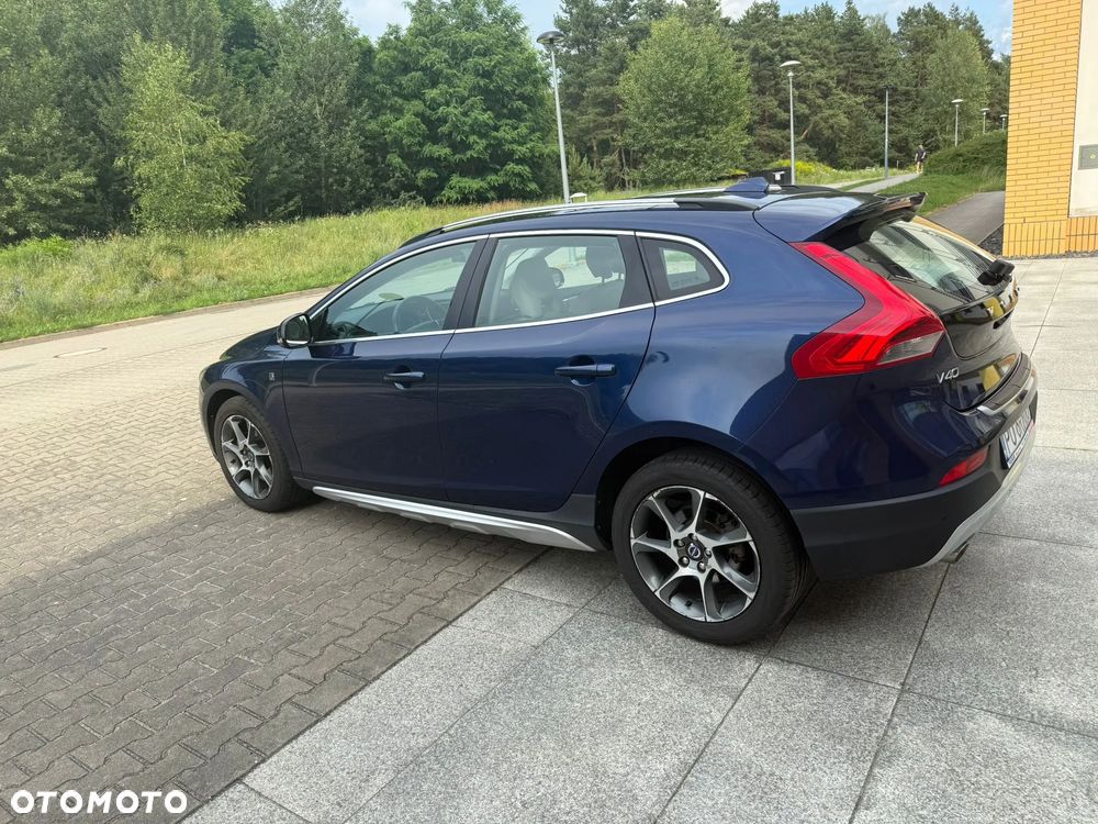 Volvo V40 D3 Drive-E Ocean Race - 5