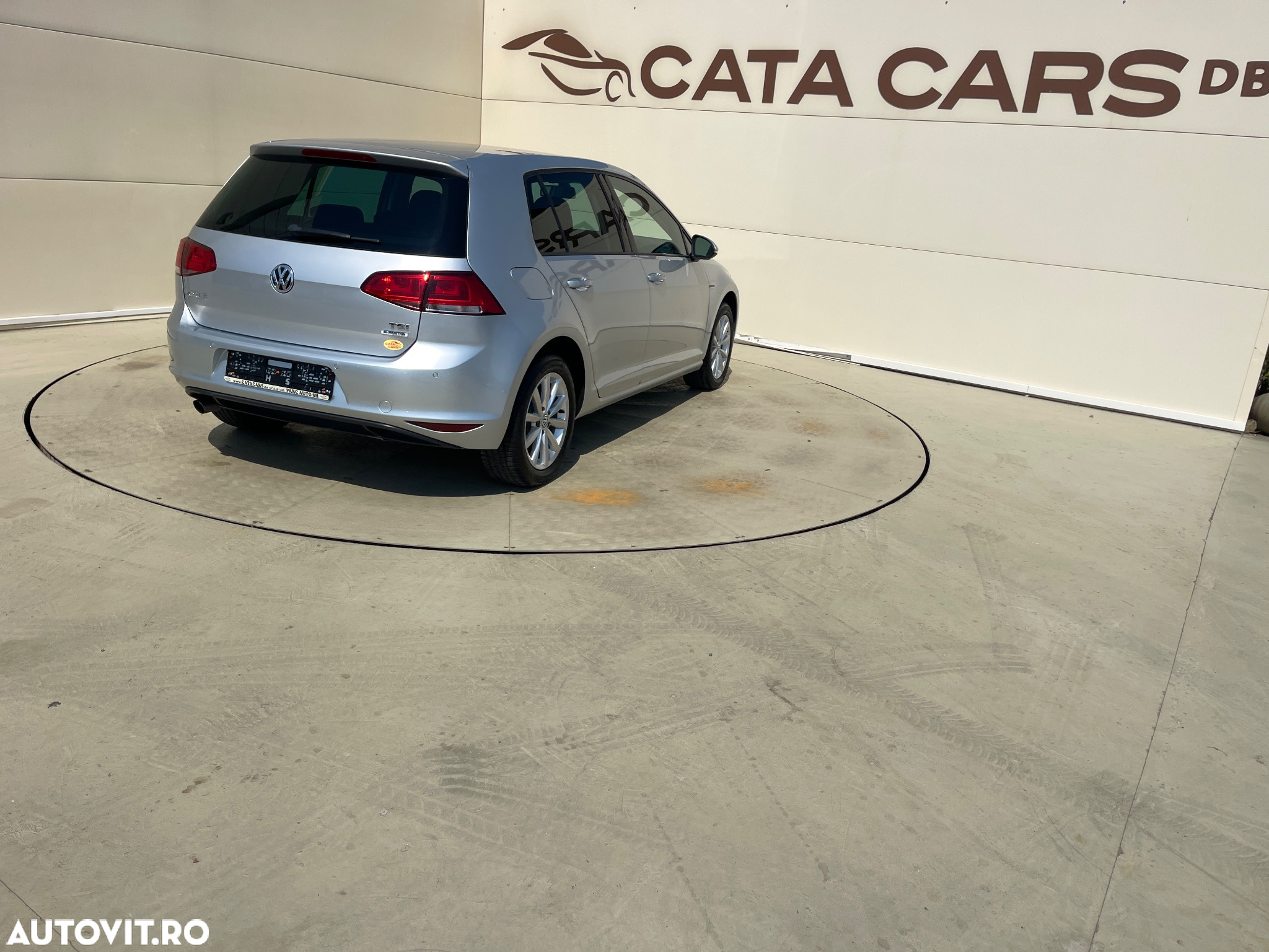 Volkswagen Golf 1.2 TSI BlueMotion Technology Lounge - 15