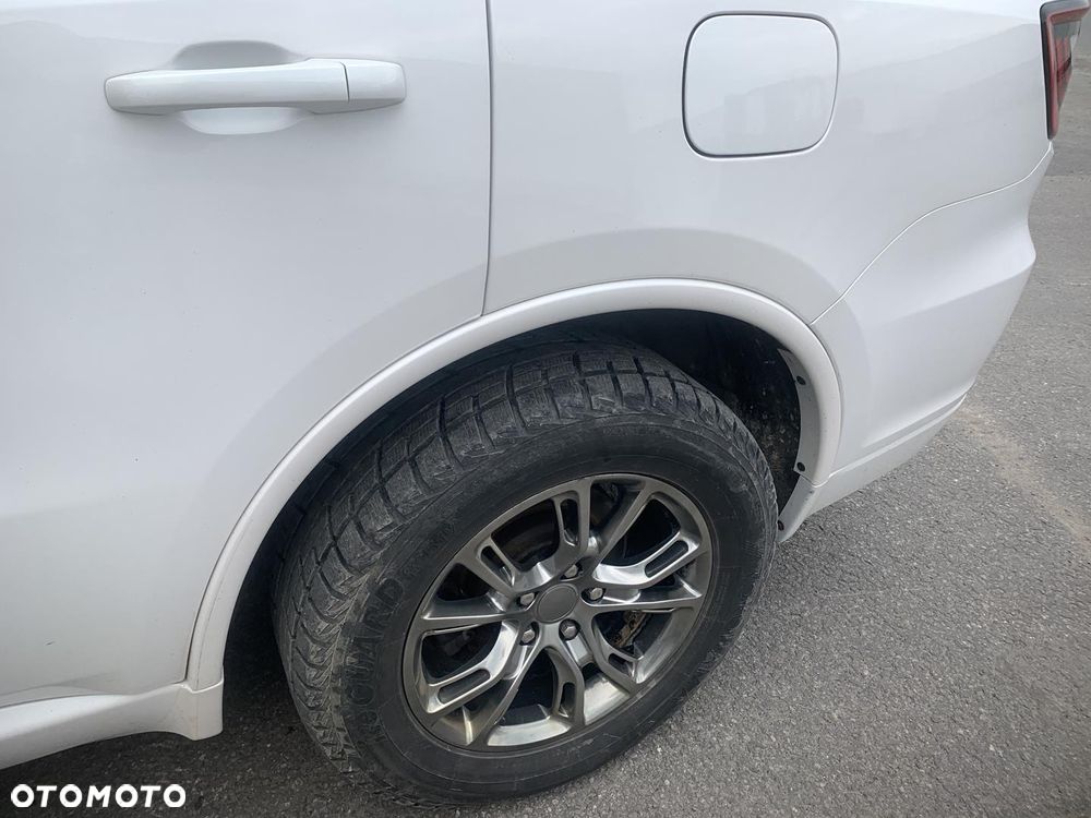 Dodge Durango - 8
