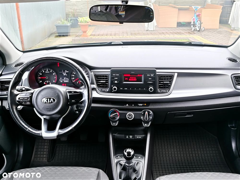 Kia Rio 1.2 L - 25