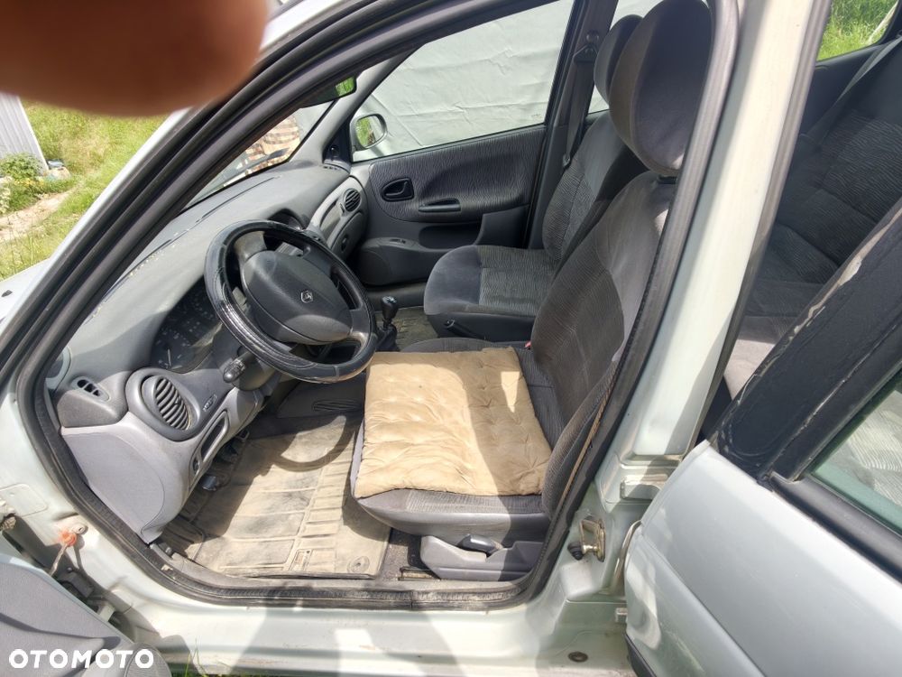 Renault Megane - 6