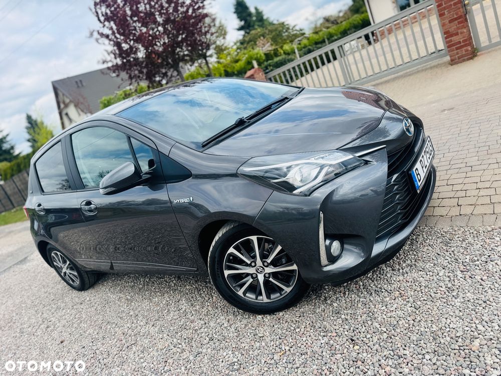 Toyota Yaris Hybrid 1.5 Executive - 23
