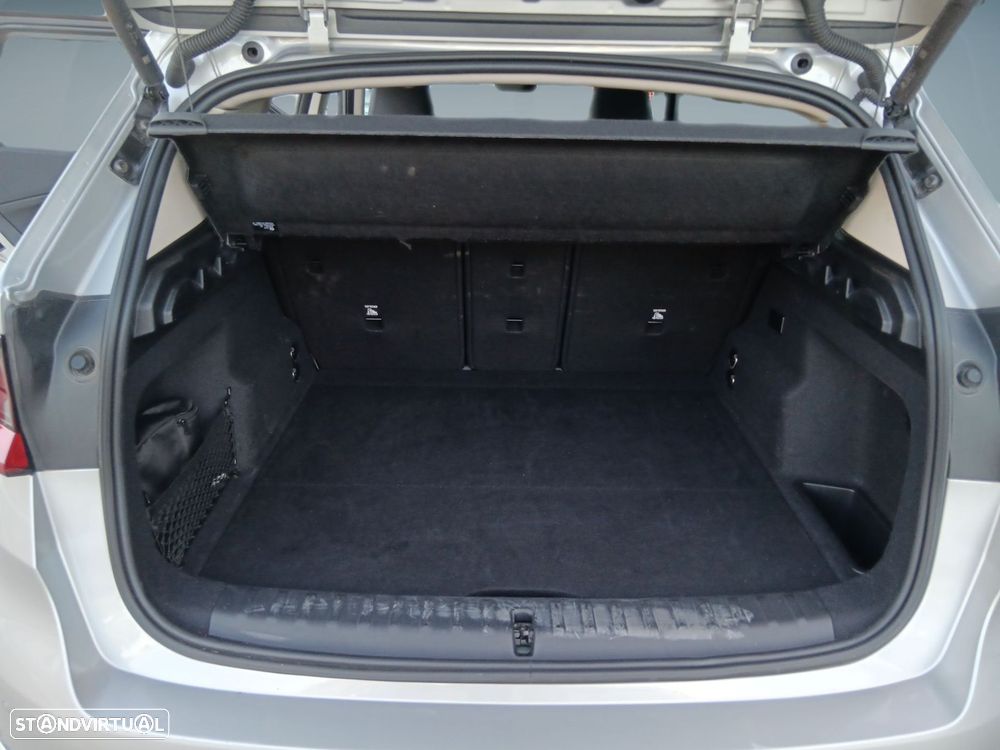 BMW X1 xDrive25e xLine - 24