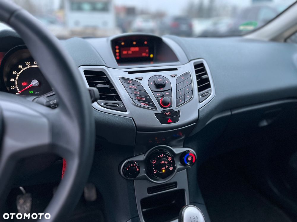 Ford Fiesta 1.25 Viva - 13