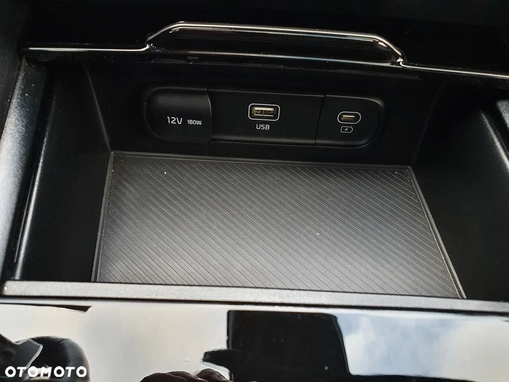 Kia Sportage 1.6 T-GDI HEV Anniversary 2WD - 22