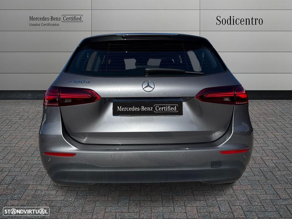 Mercedes-Benz B 180 d - 9