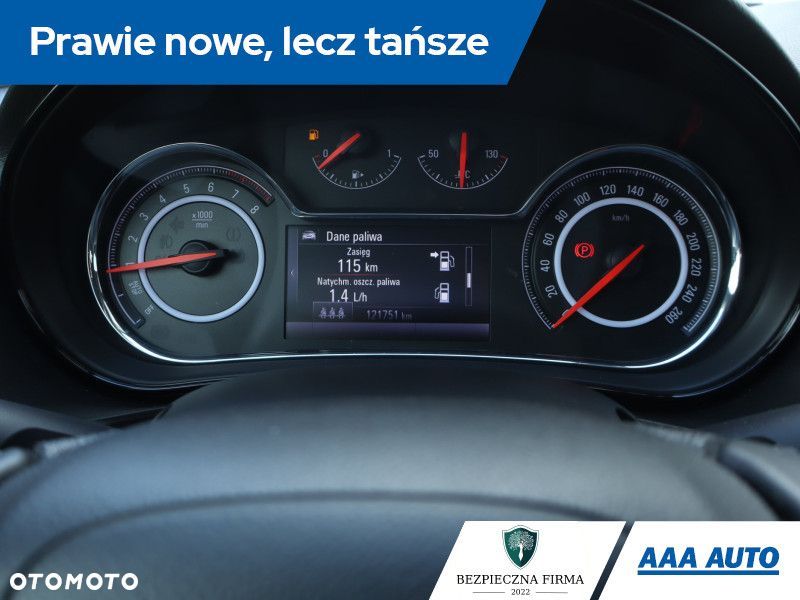 Opel Insignia - 13