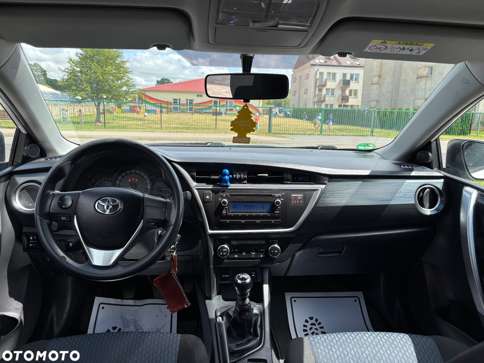 Toyota Auris - 14