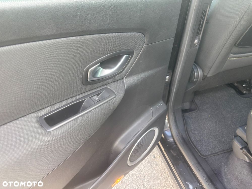 Renault Scenic TCe 130 Dynamique - 21