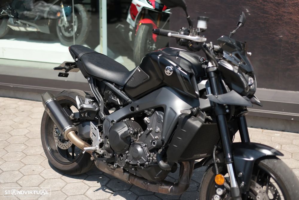 Yamaha MT-09 Akrapovic - 13