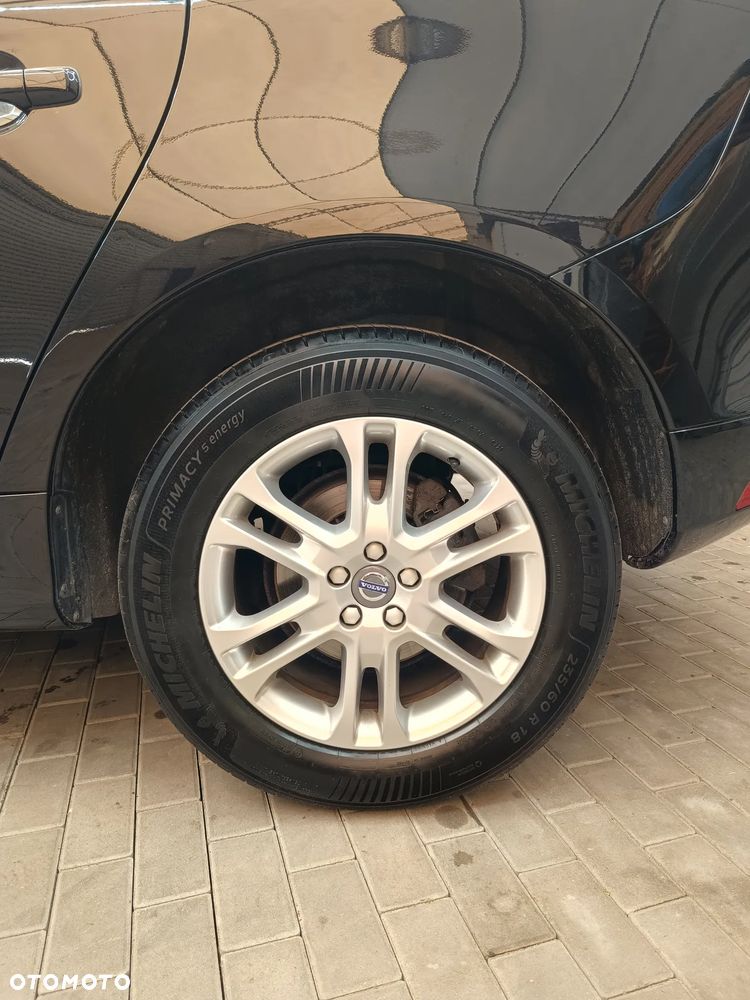 Volvo XC 60 - 35