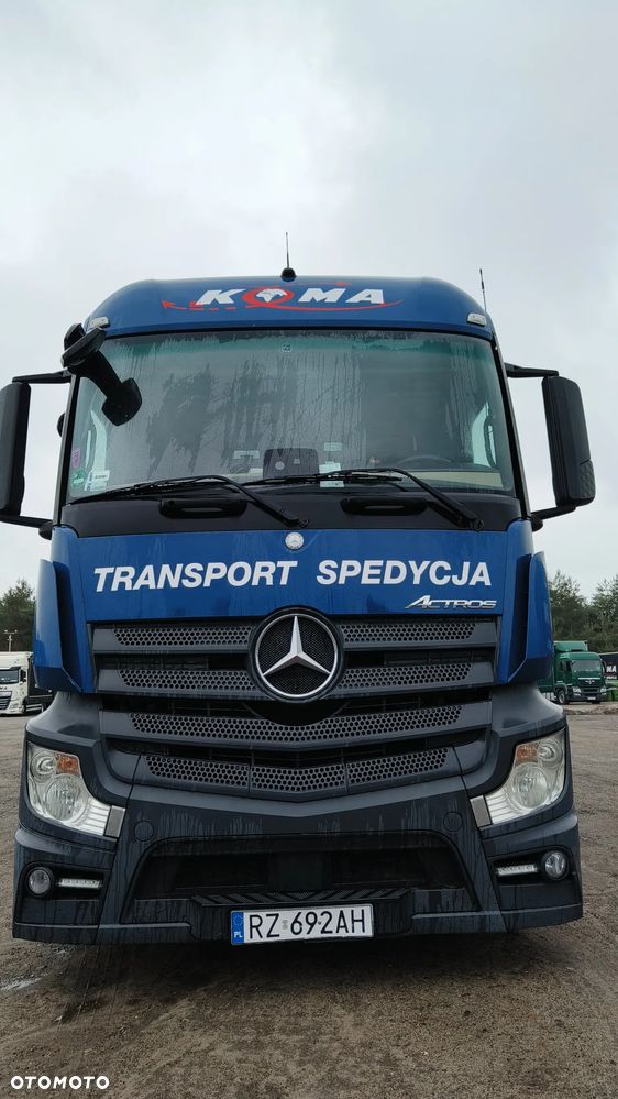 Mercedes-Benz ACTROS - 2