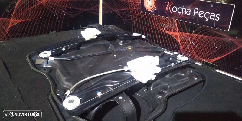 Estrutura Do Elevador Trás Direito Dodge Journey - 2