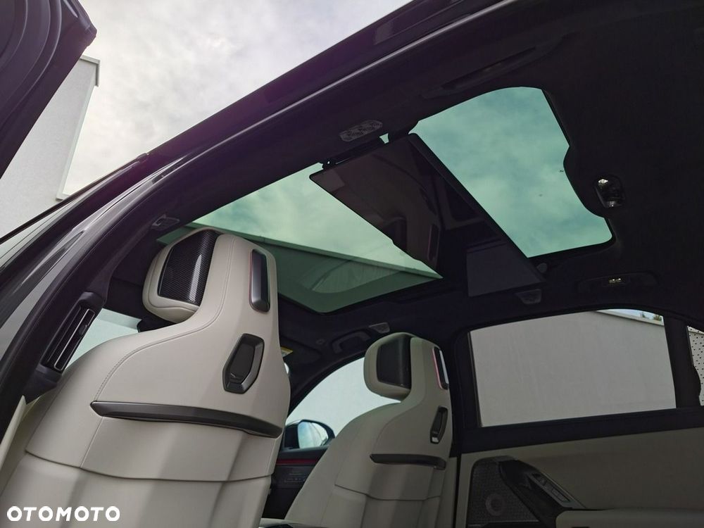 BMW Seria 7 - 21