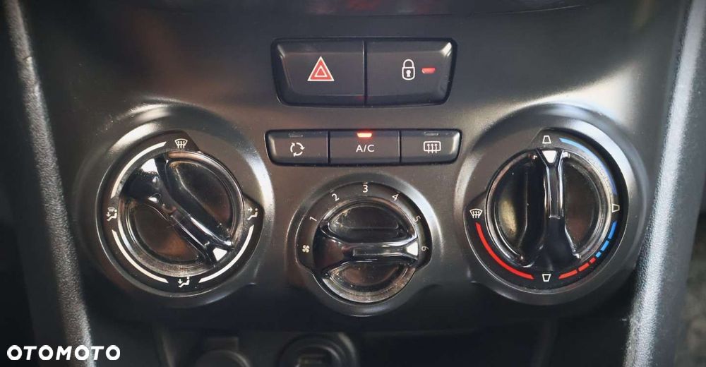 Peugeot 2008 - 25