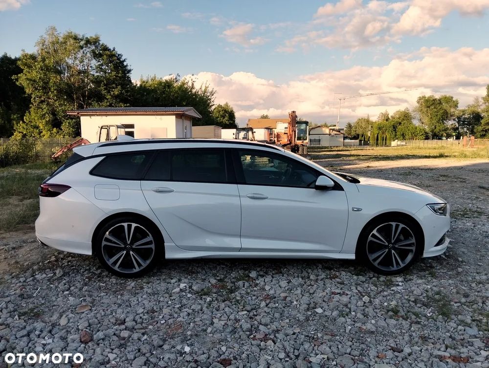 Opel Insignia 2.0 BiTurbo D 4x4 Automatik Ultimate Exclusive - 7