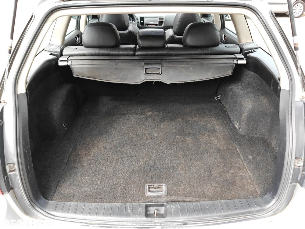 Subaru Legacy Kombi 2.0 4WD - 22