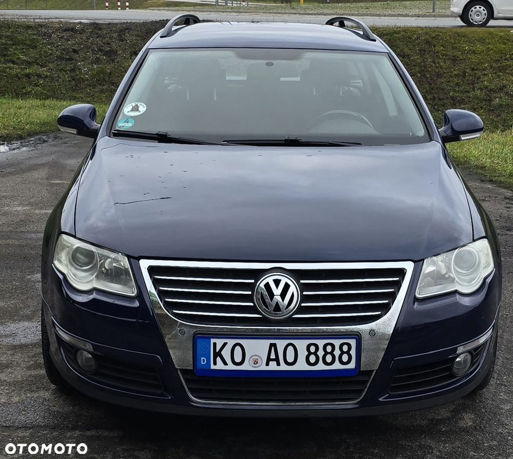 Volkswagen Passat 1.8 TSI Exclusive - 1