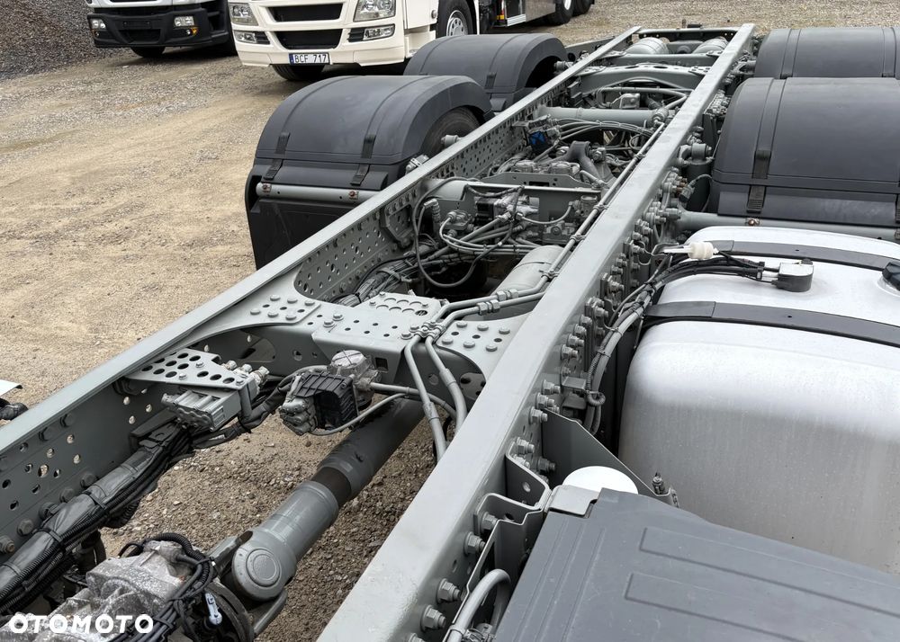 Mercedes-Benz ANTOS / ACTROS 6x2 rama do zabudowy - 8