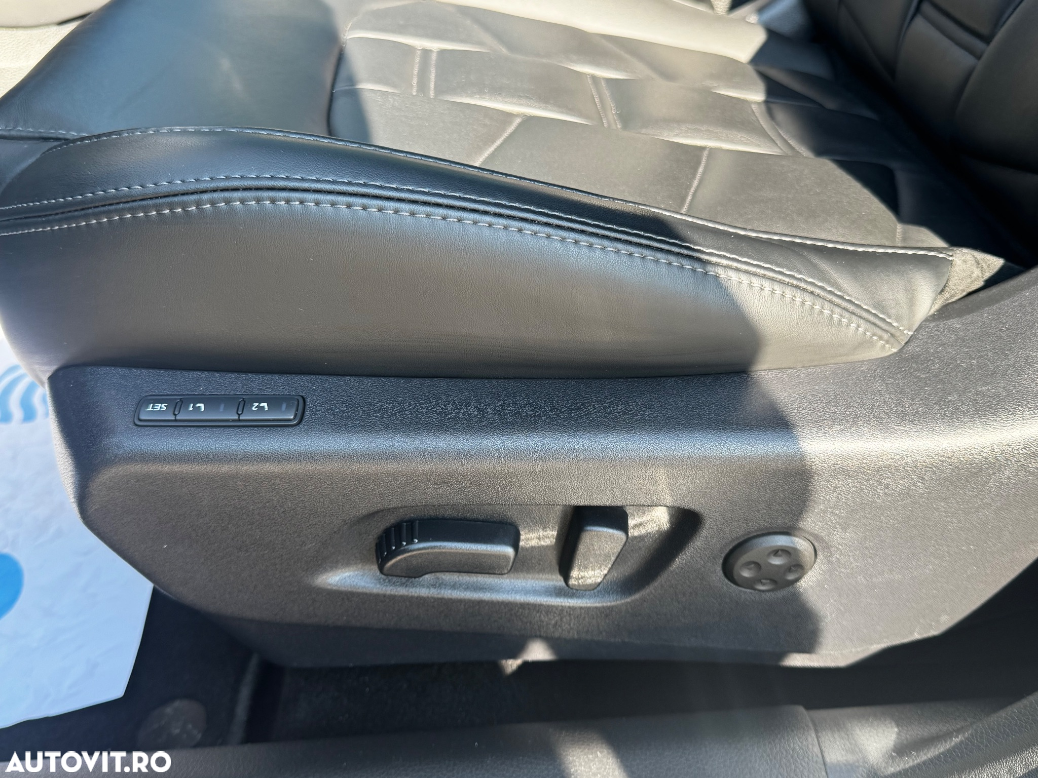 Nissan Qashqai 1.7 dCi TEKNA+ - 26