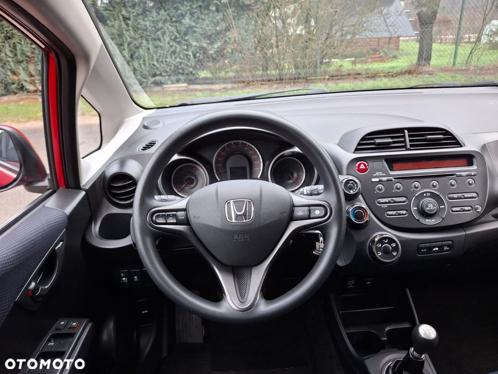 Honda Jazz ver-1-4-i--vtec-elegance - 11