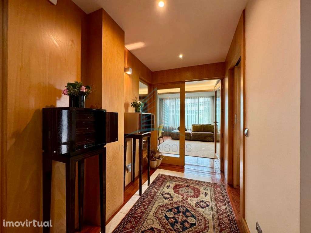 Moradia T4 com Piscina na cobertura - Grande imagem: 2/55