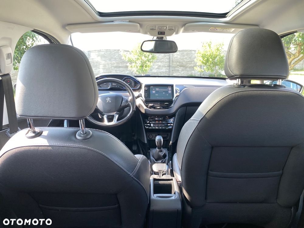 Peugeot 2008 PureTech 110 Stop&Start Urban Move - 10
