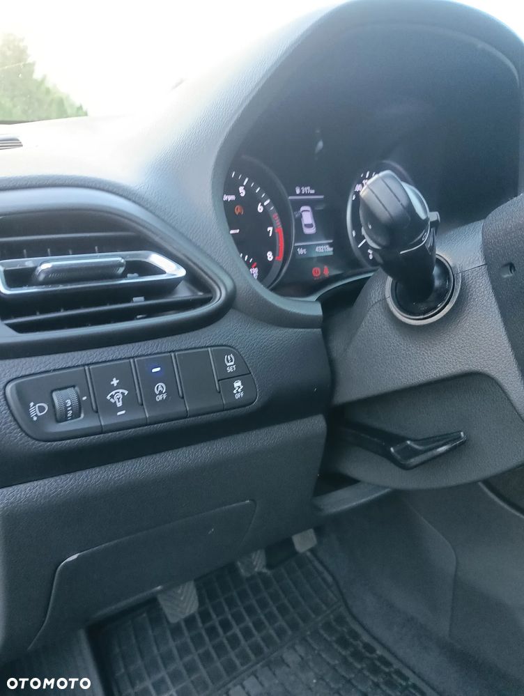 Hyundai i30 - 13