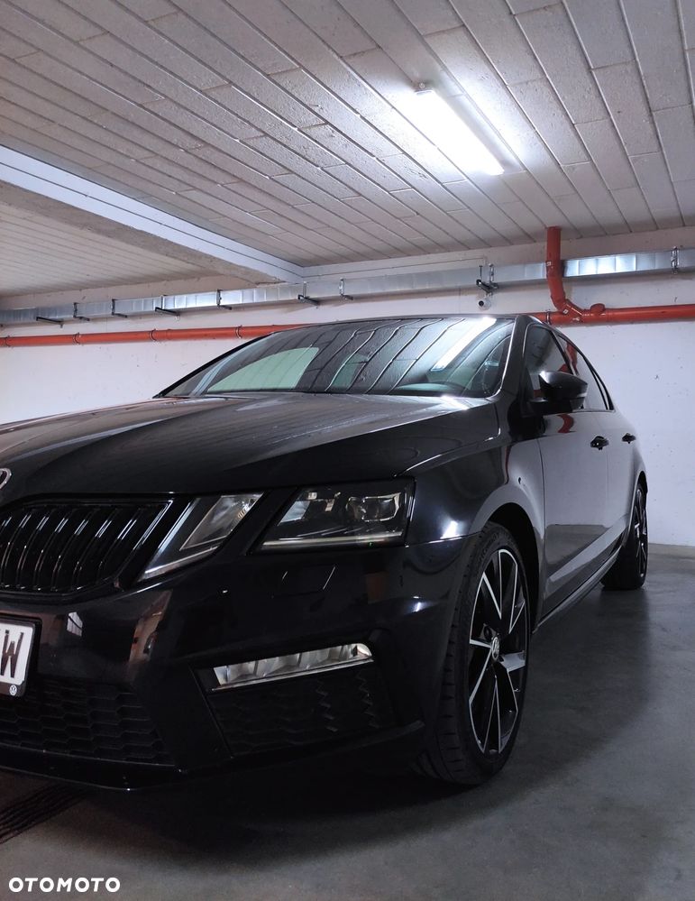 Skoda Octavia 2.0 TSI RS Challenge 245 DSG - 31