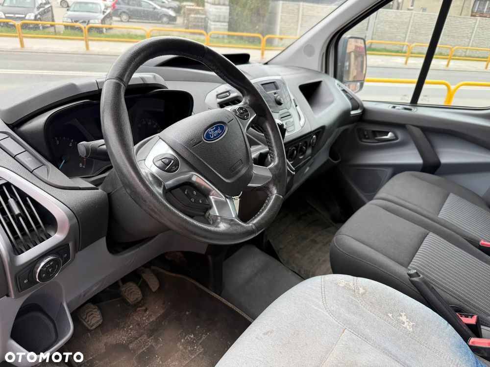 Ford TRANSIT CUSTOM - 10