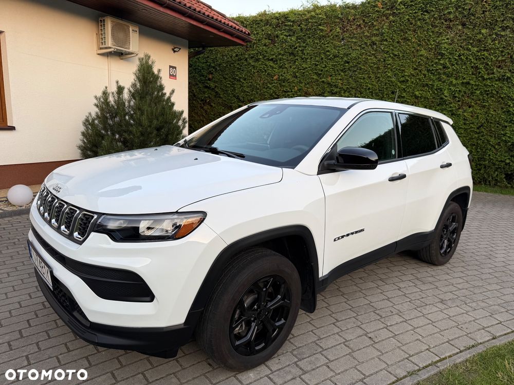 Jeep Compass - 12