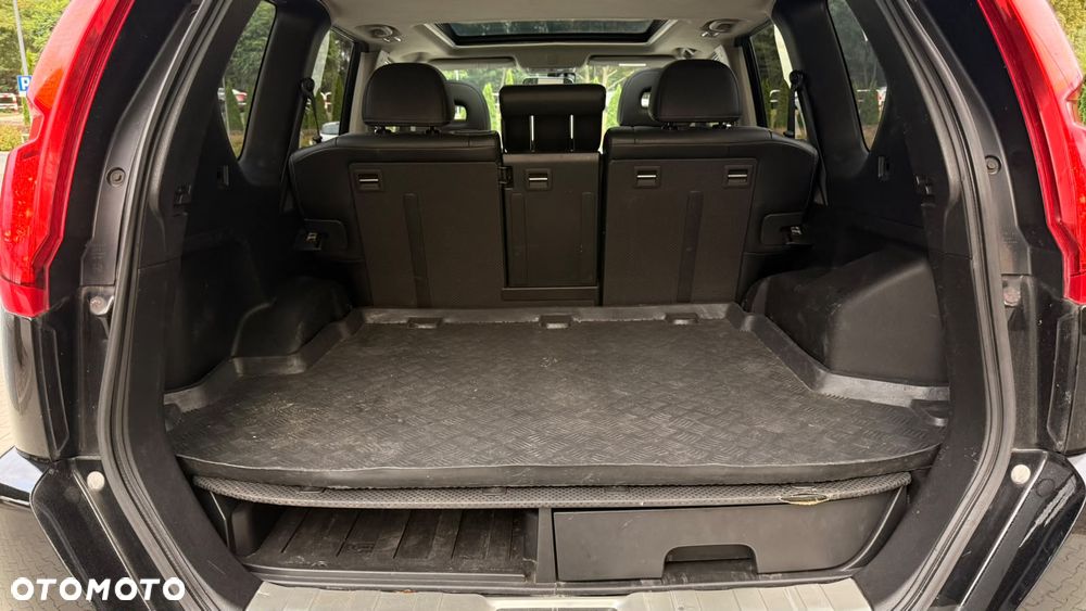 Nissan X-Trail 2.0 dCi 4x4 DPF Automatik Platinum - 16