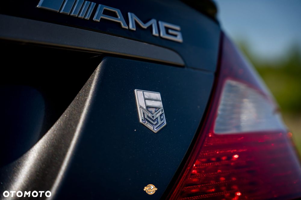 Mercedes-Benz CLS - 40