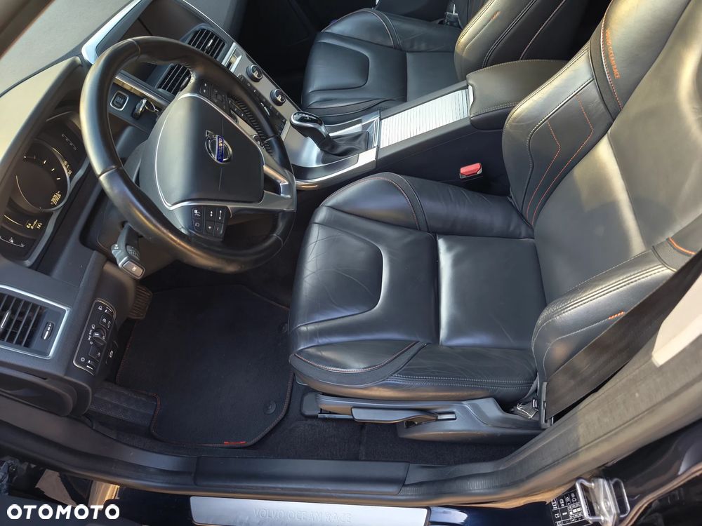 Volvo XC 60 D3 Geartronic Ocean Race - 12