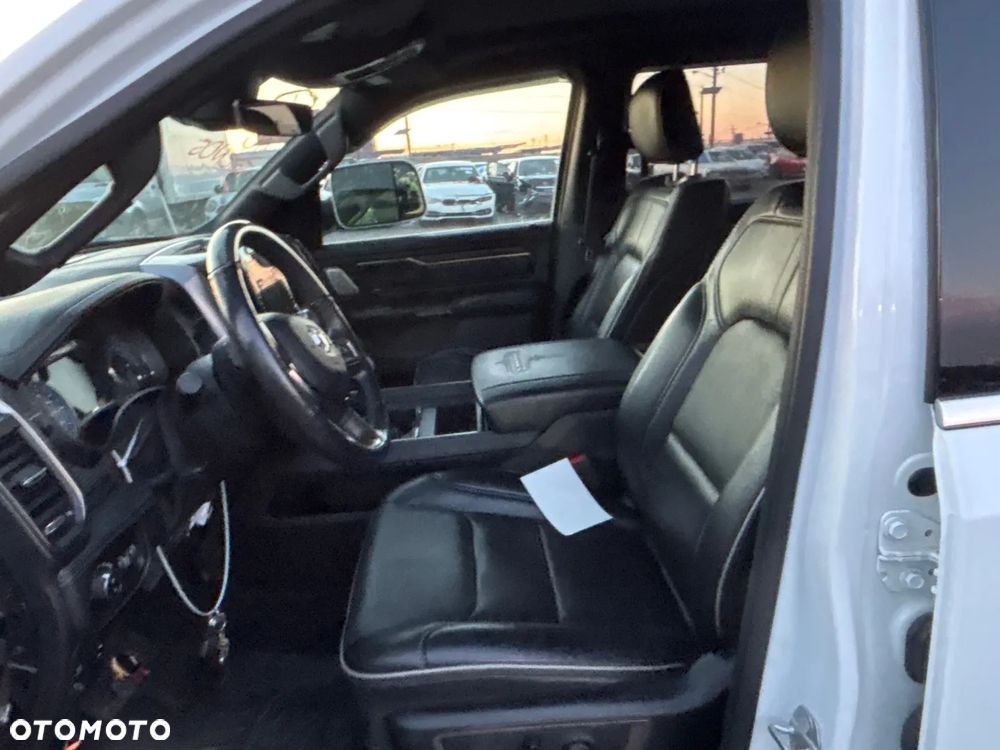 RAM 1500 Crew Cab Shortbed Limited - 19