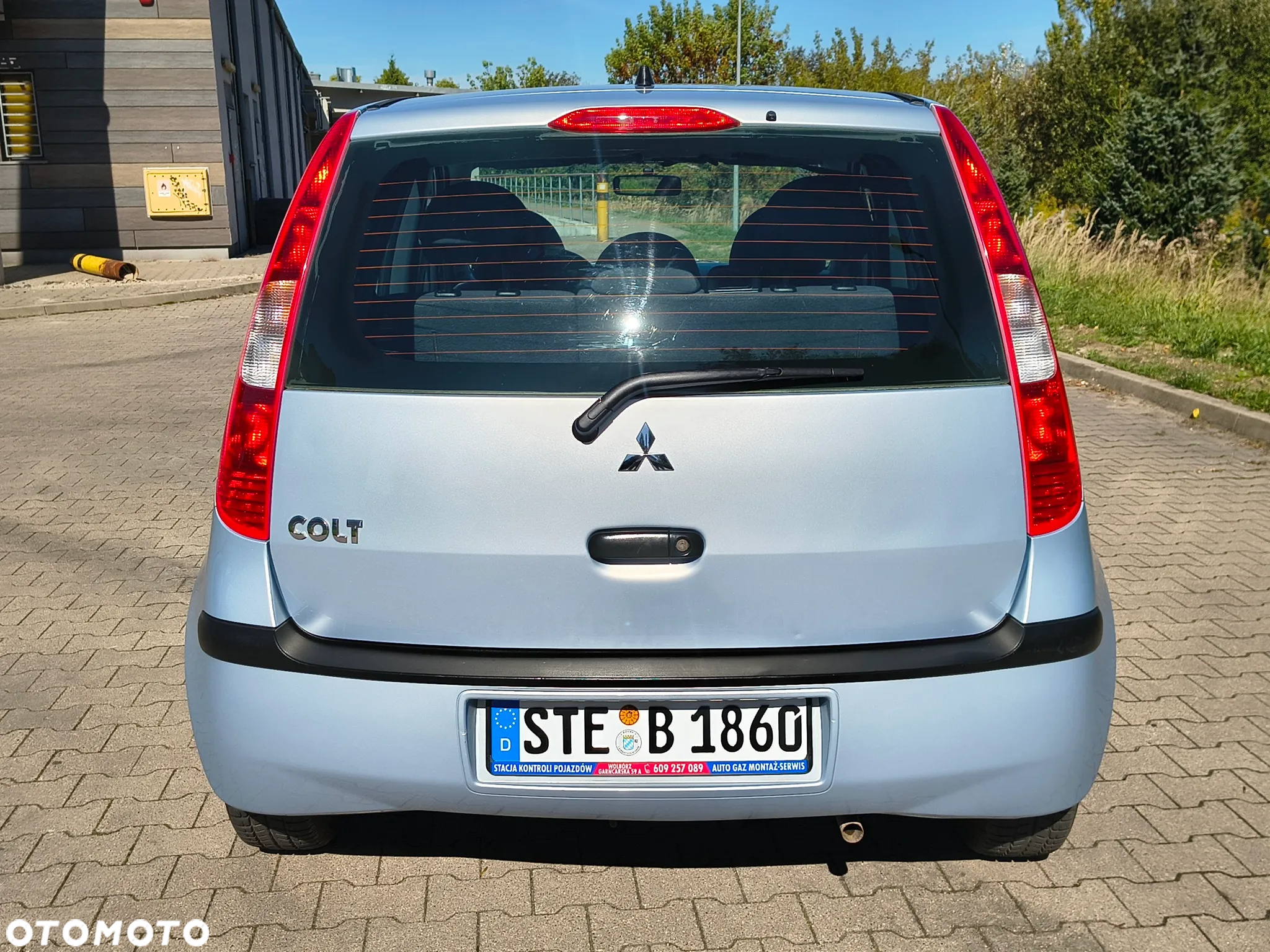 Mitsubishi Colt - 3