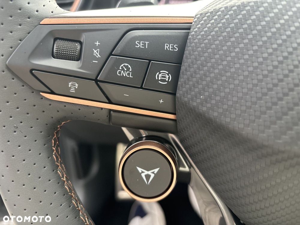 Cupra Formentor 1.5 eTSI mHEV DSG - 18