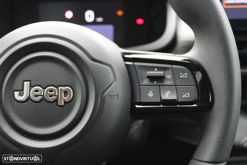 Jeep Avenger 1.2 GSE T3 Altitude - 11