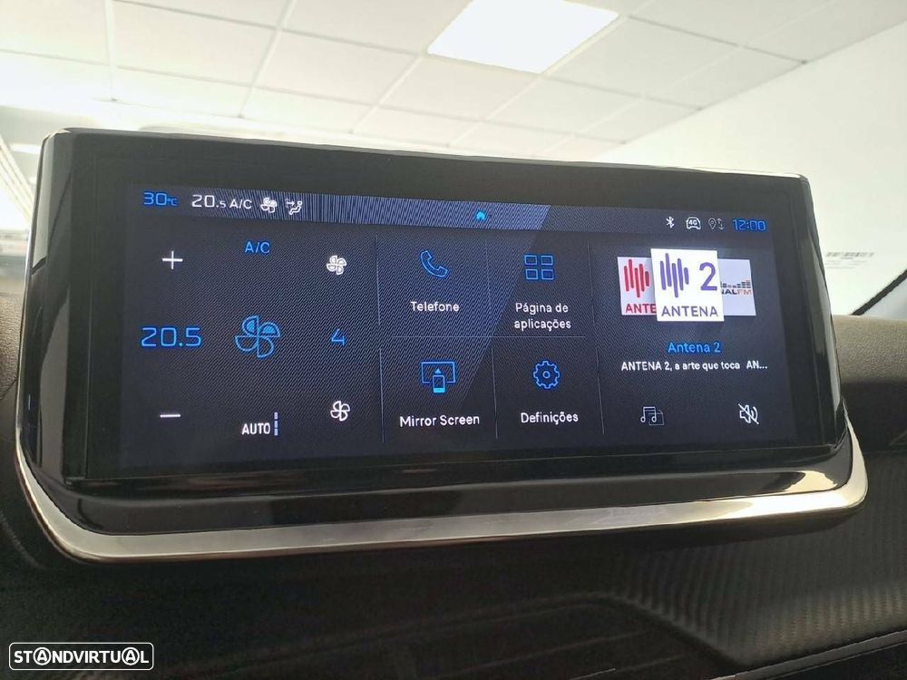 Peugeot 208 1.2 Hybrid Allure e-DCS6 - 18