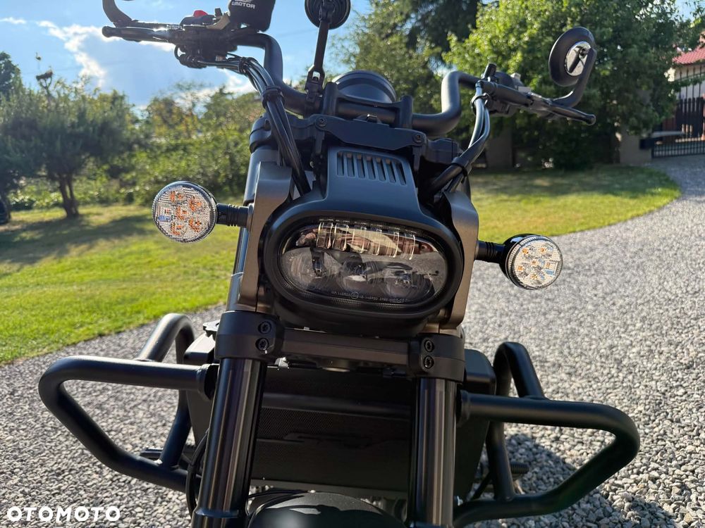 QJMOTOR SRV 700 - 4