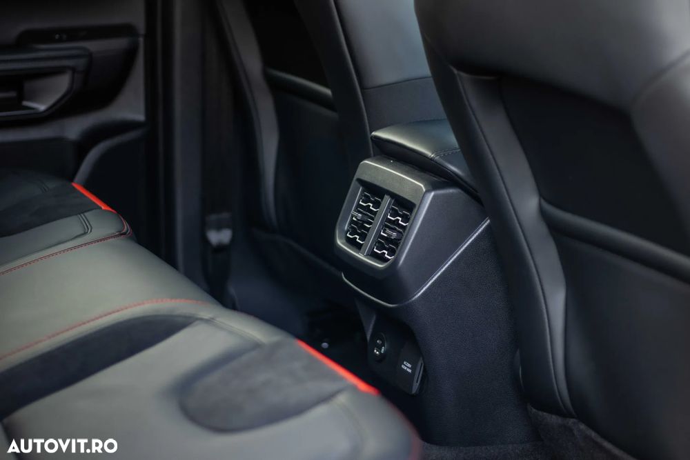 Ford Ranger Pick-Up 2.0 EcoBlue 213 CP 4x4 Cabina Dubla Raptor Aut. - 31