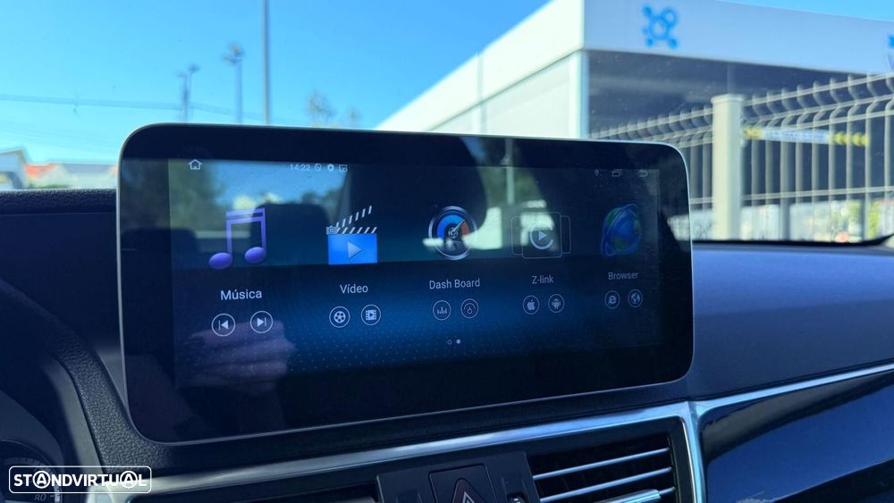 Mercedes-Benz E 250 CDi Avantgarde BE Auto. - 21